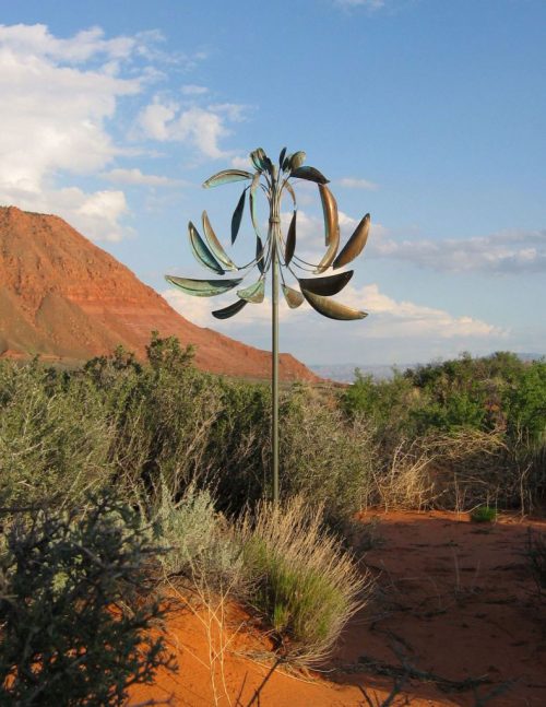 Fleur-de-Lis Wind Sculpture by Utah artist Lyman Whitaker.