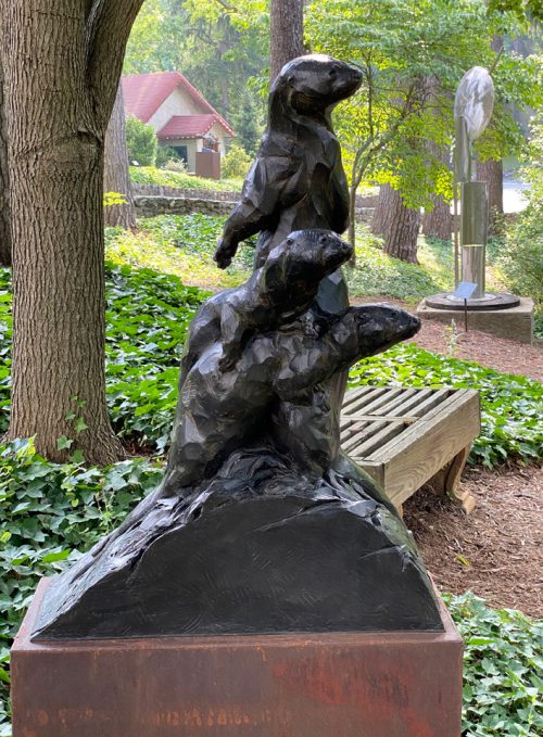 Bronze otter sculpture by Roger Martin.