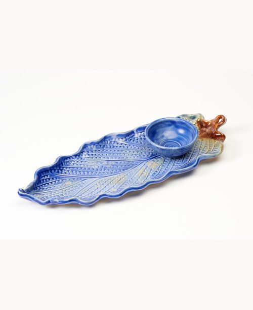 Ceramic leaf tray by potter Vicki Gill.