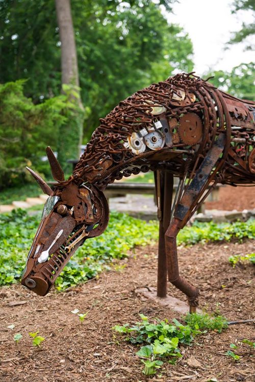 Garden Horse is an outdoor sculpture by artist Jonathan Bowling.