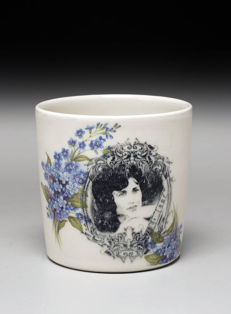 Queens of Country - Loretta Lynn